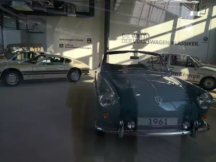 熊猫体育赛事-包含沃尔夫斯堡逼平不伦瑞克收获珍贵一分的词条